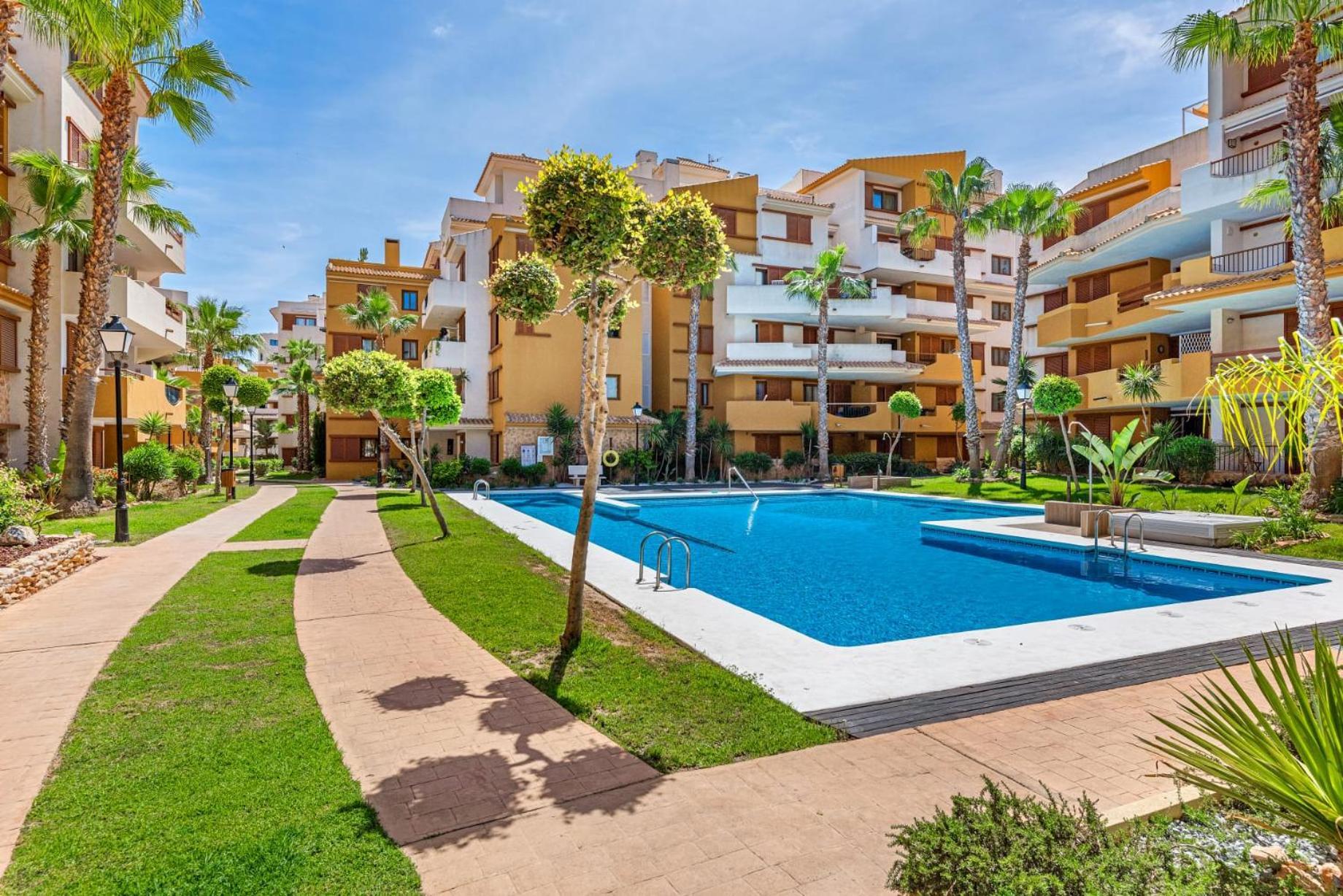Olivia Sunny 2 Bedroom Apartament Punta Prima Torrevieja Extérieur photo